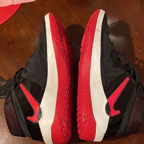 Nike KEVIN DURANT No 7 size 11.5